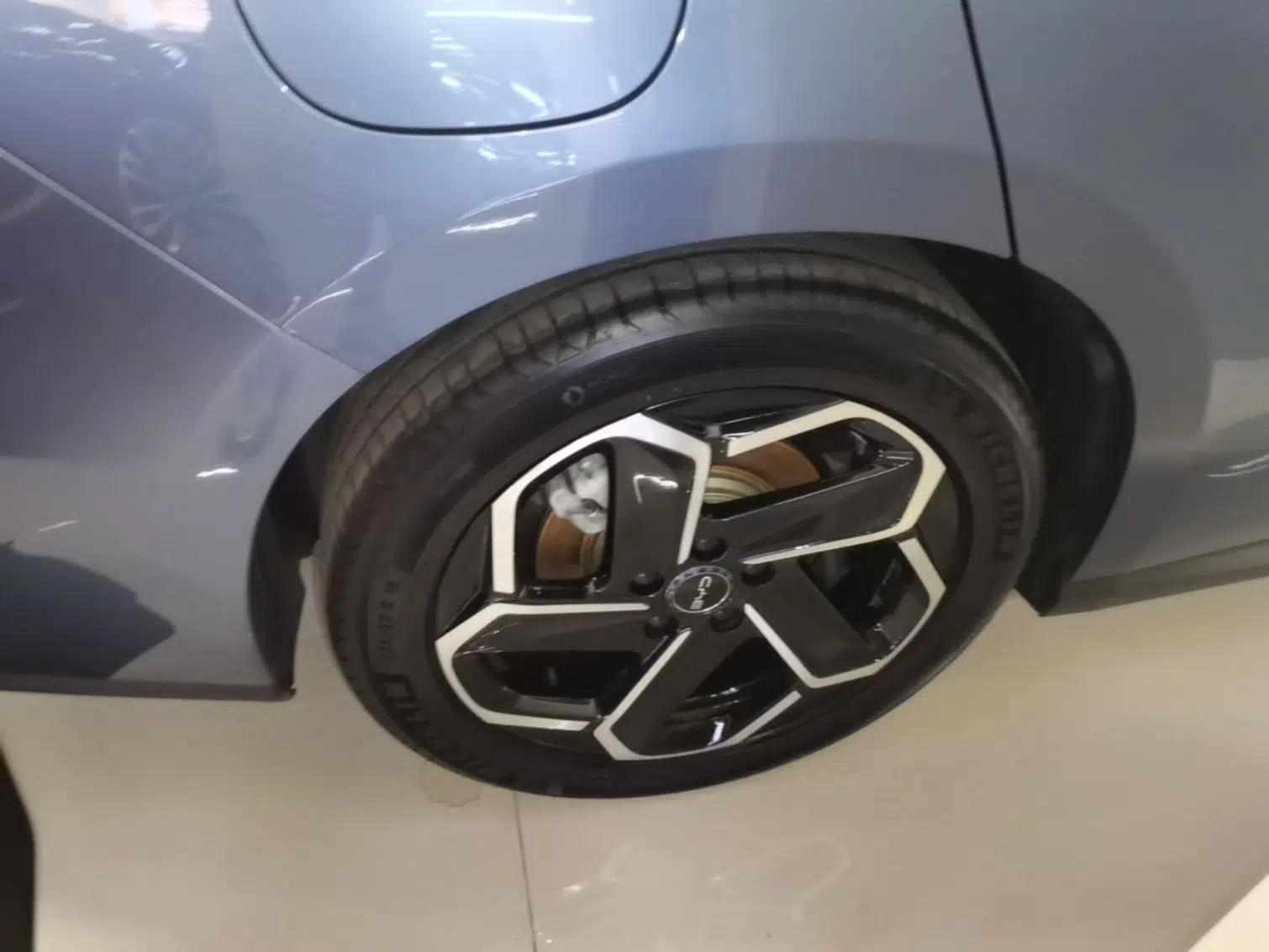 BYD Seal 06 DM-i Touring 2025 DM-i Touring High-End Model — миниатюра 11