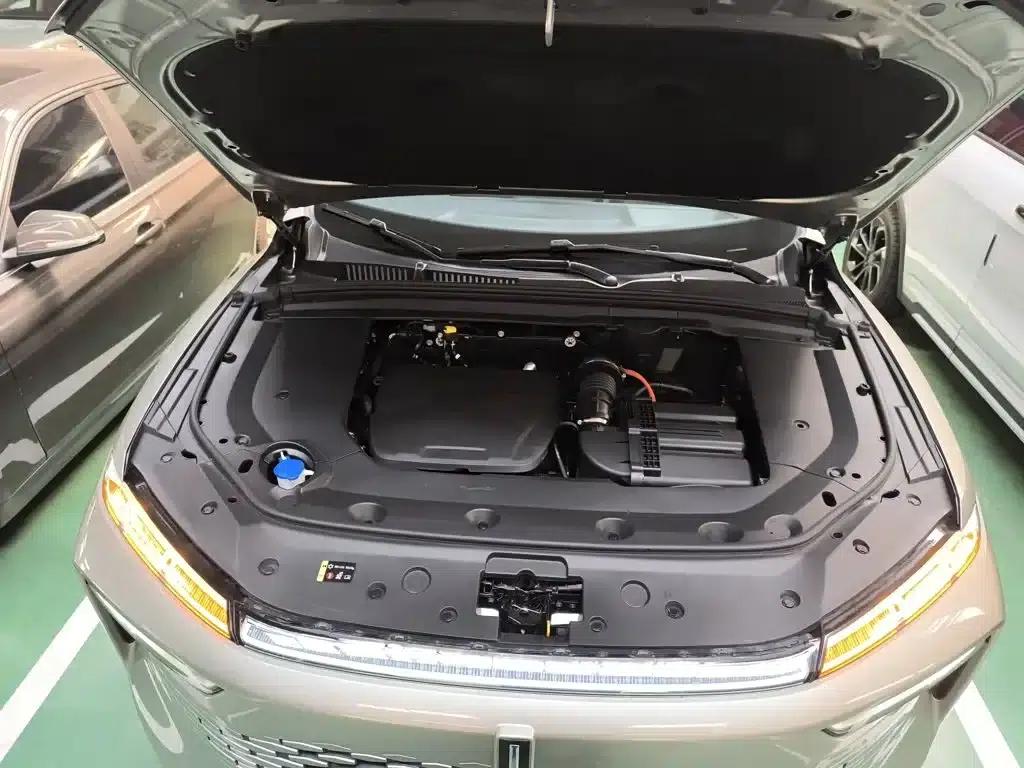 Weipai Mocha New Energy 2023 Two-Wheel Drive Long Range Version — миниатюра 16