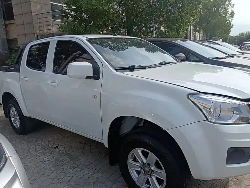 RE-MAX 2018 2.8T Classic Edition 4WD Luxury Model JE493ZLQ5F — миниатюра 4
