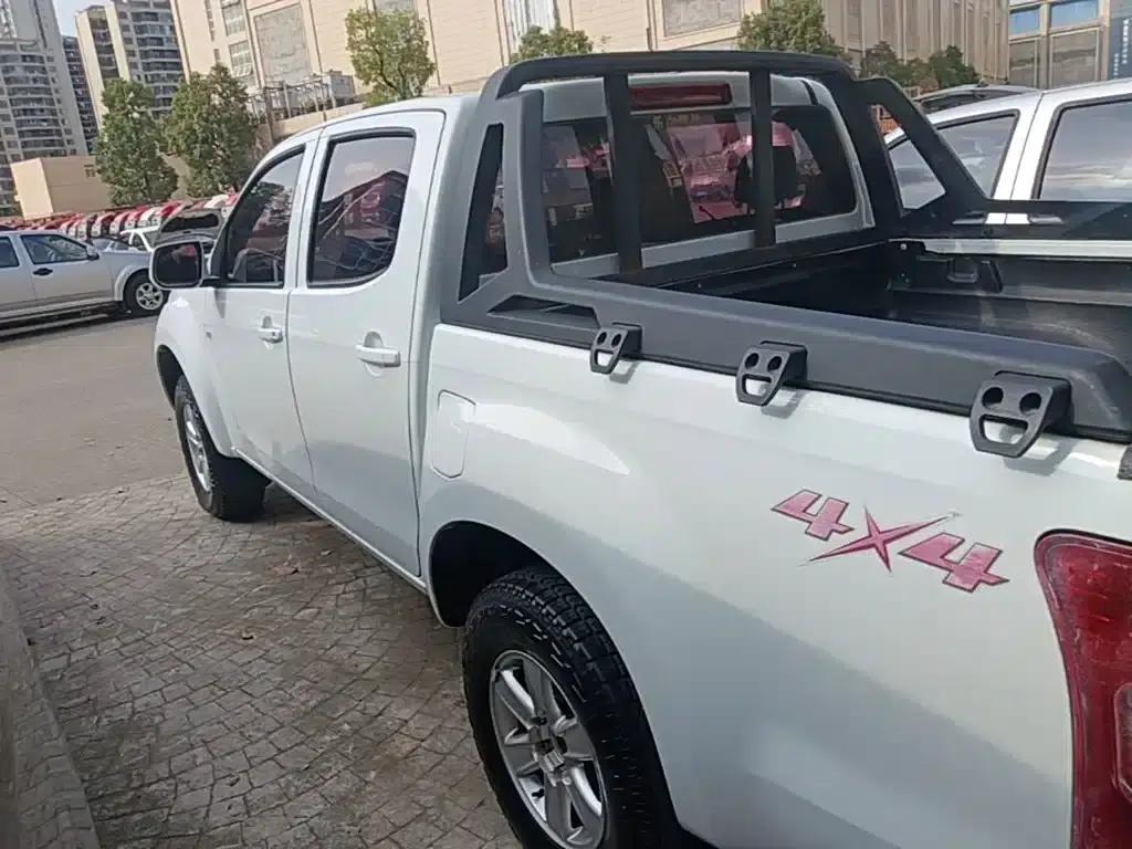 RE-MAX 2018 2.8T Classic Edition 4WD Luxury Model JE493ZLQ5F — миниатюра 5
