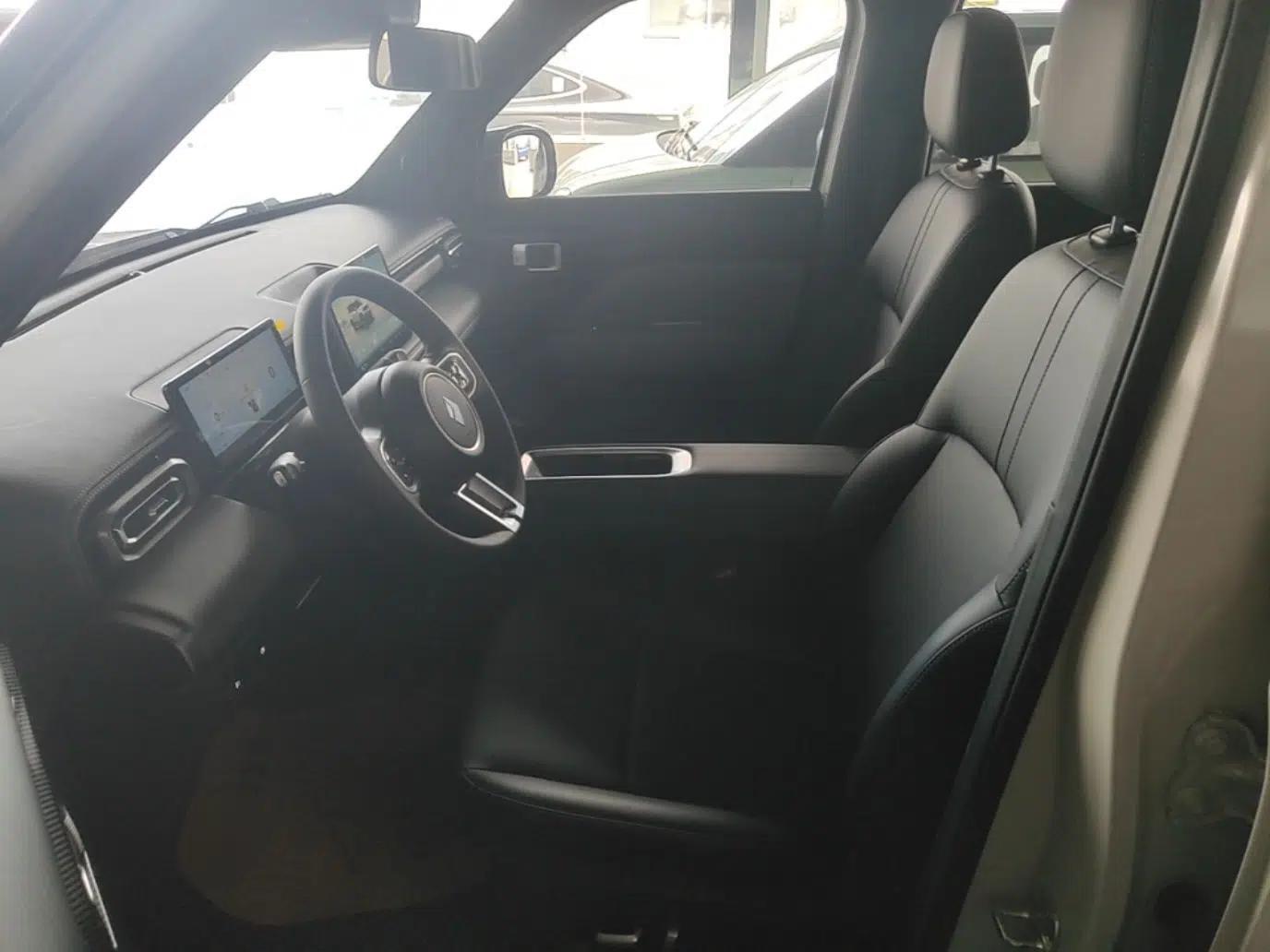 Baojun Spark EUV 2024 Flagship Edition 4 Seats — миниатюра 22