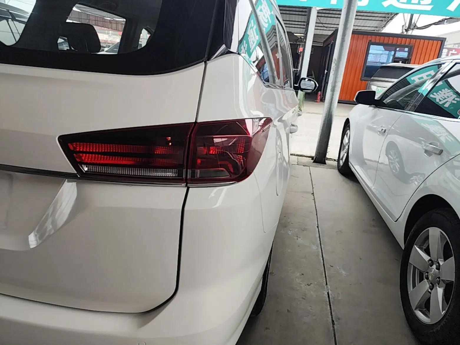 Baojun 360 2019 1.5L Automatic Elite Version China VI — миниатюра 9