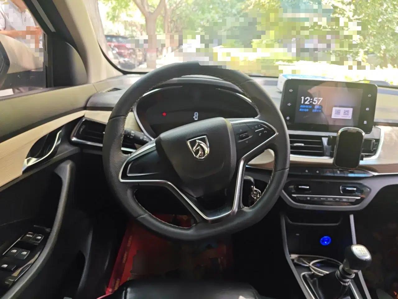 Baojun 360 2019 1.5L Manual Luxury Version China VI — миниатюра 10