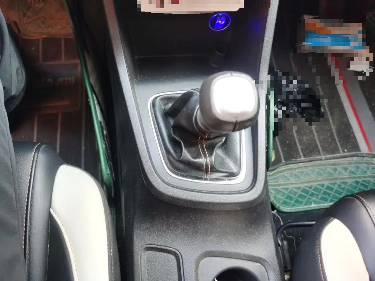 Baojun 360 2019 Revised Version 1.5L Manual Luxury Edition China VI — миниатюра 14