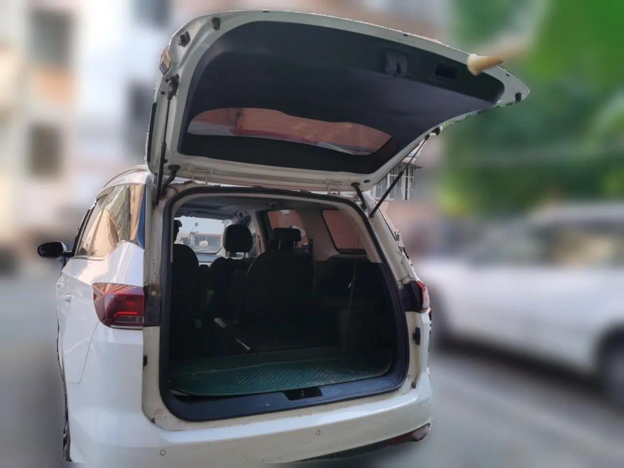 Baojun 360 2019 Revised Version 1.5L Manual Luxury Edition China VI — миниатюра 19