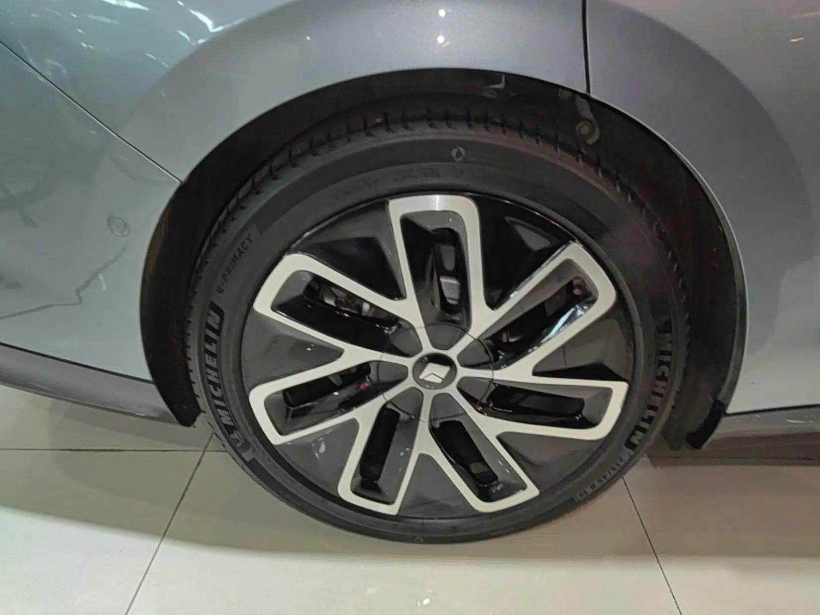 Baojun Enjoy 2025 All-Electric 600km Luxury Edition — миниатюра 11
