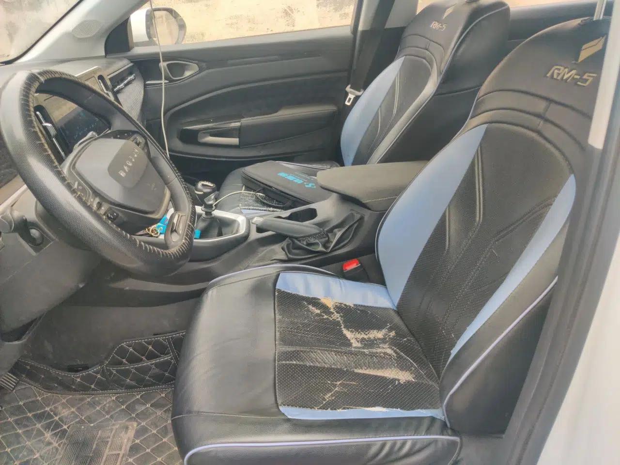 Baojun RM-5 2019 1.5L Manual Elite Edition with 24-hour Online Service 5 Seats — миниатюра 15