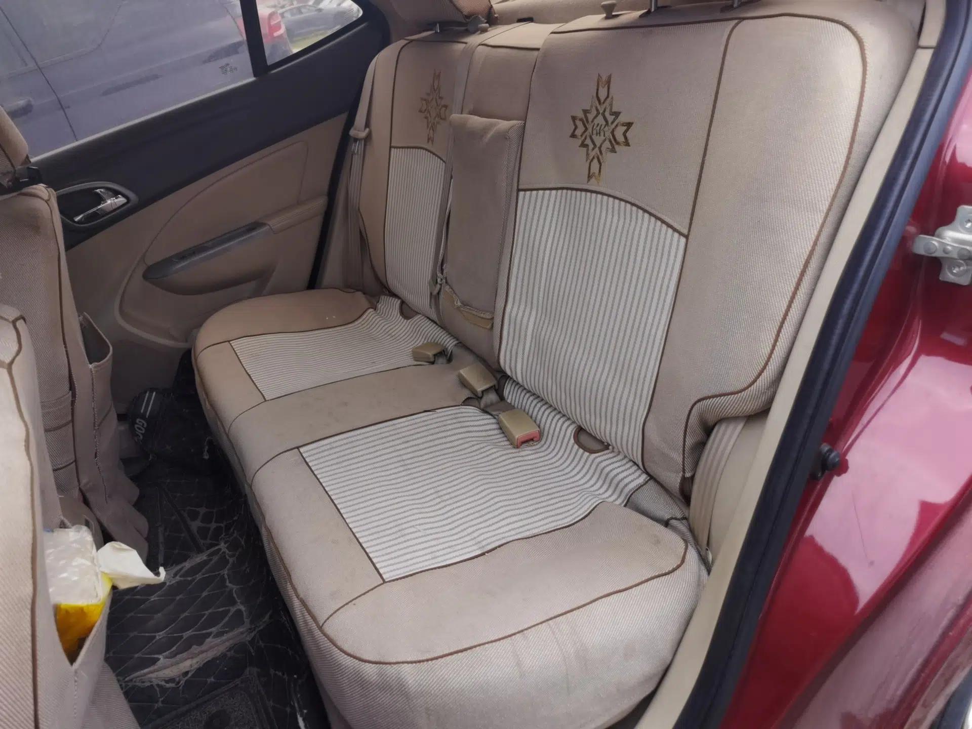 Baojun 630 2014 1.5L manual Comfort trim level — миниатюра 17
