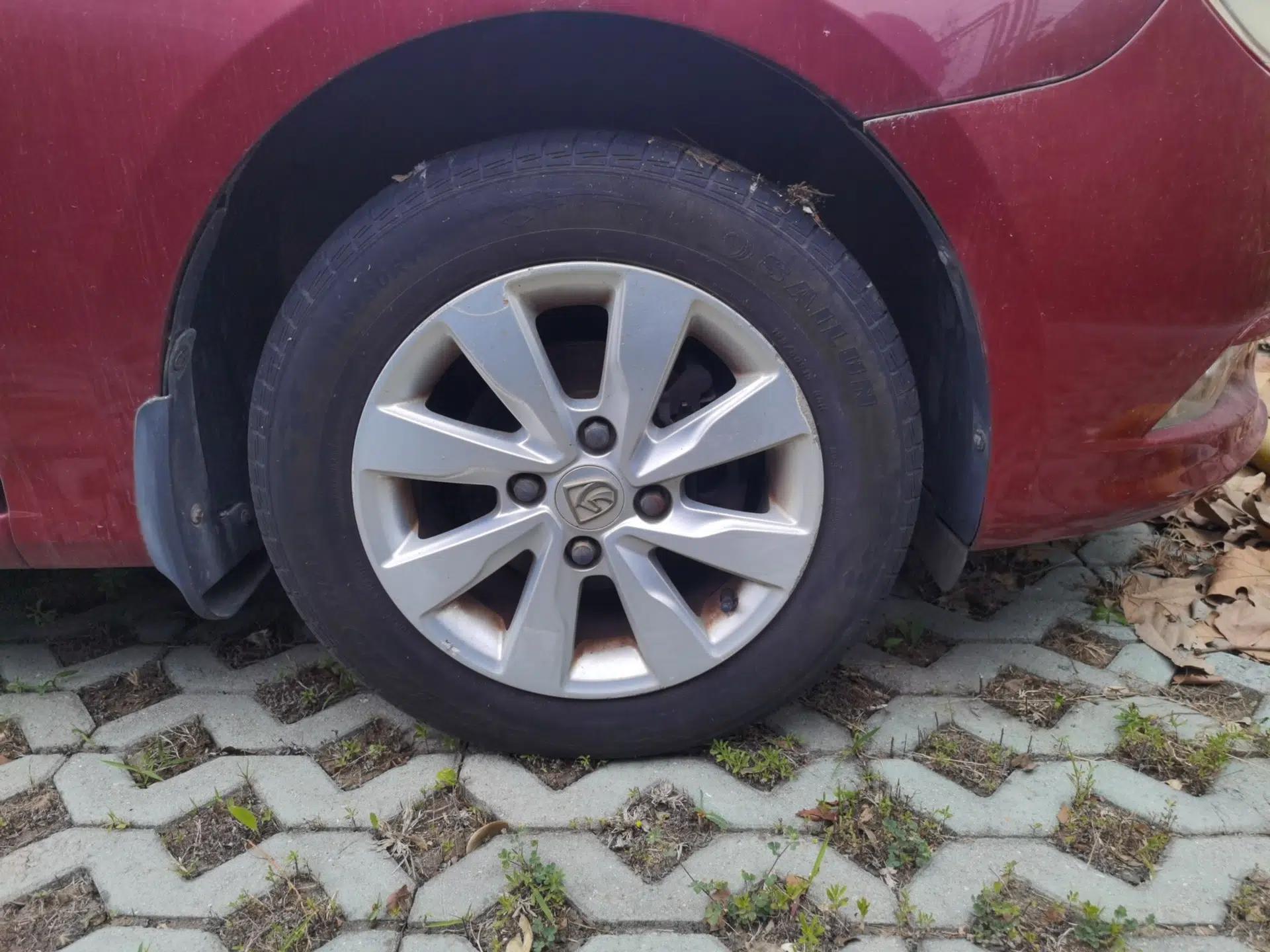 Baojun 630 2014 1.5L manual Comfort trim level — миниатюра 8