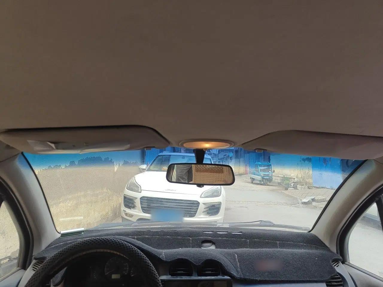 Baojun Lechi 2012 1.0L Manual P-TEC Superior Model — миниатюра 18