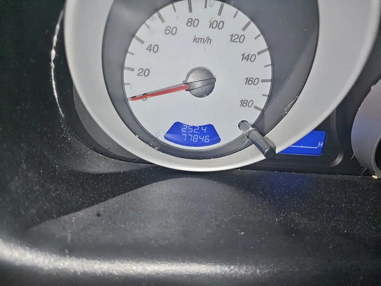 Baojun Lechi 2010 1.2L manual fashion version — миниатюра 12