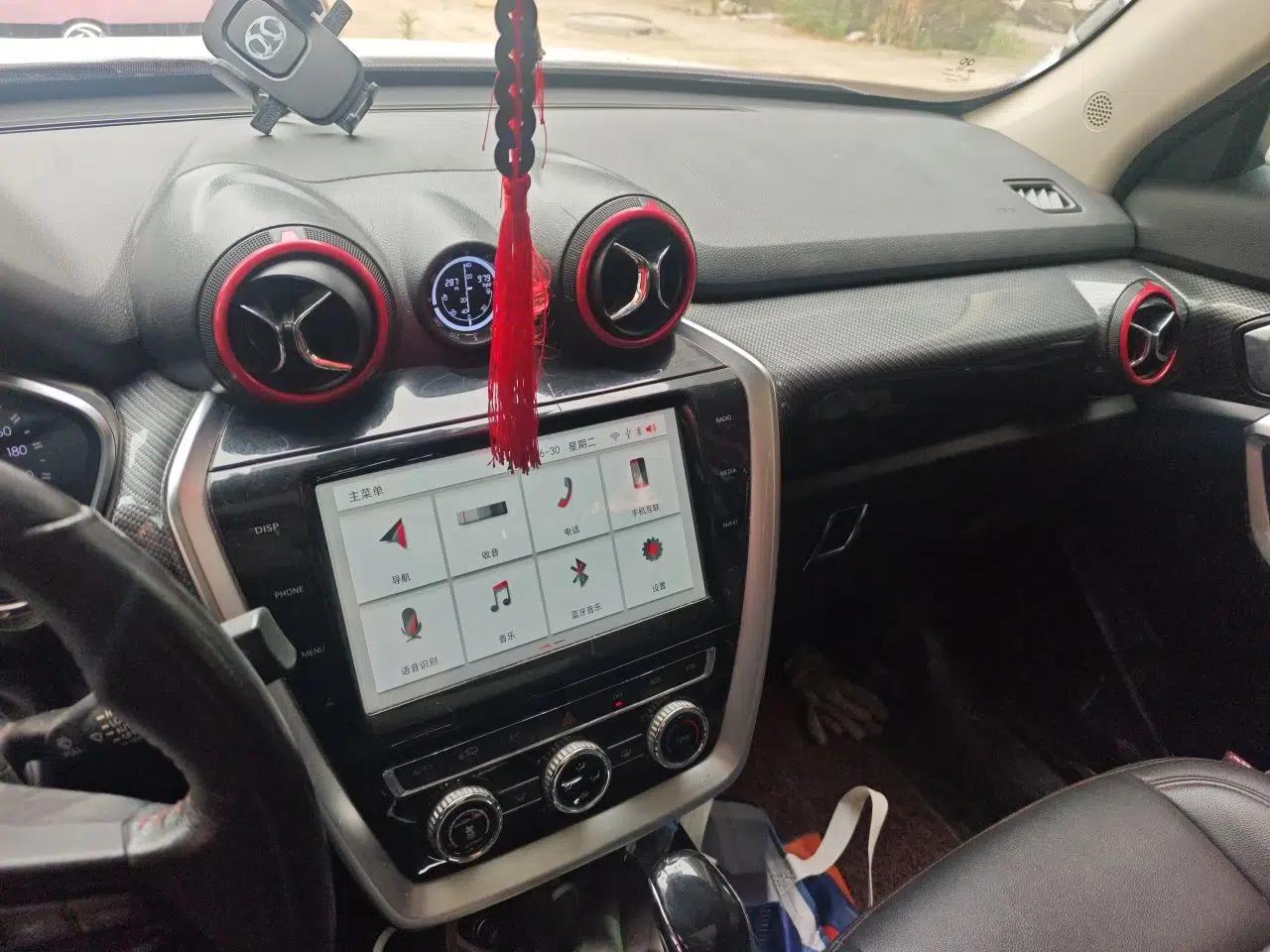 BAIC Off-Road BJ20 2016 1.5T CVT Luxury Model — миниатюра 13