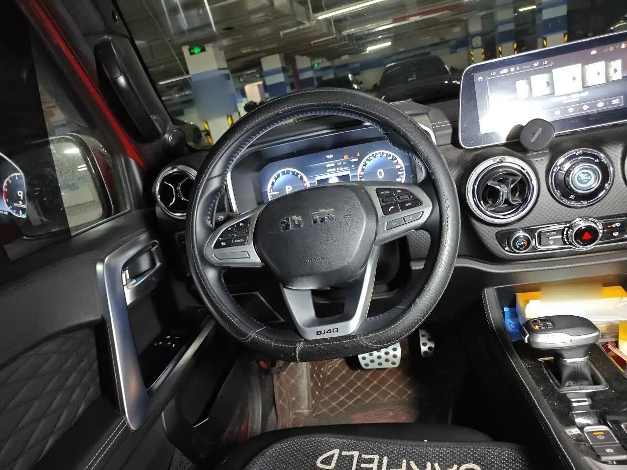 BAIC Off-Road F40 2021 Beijing F40, automatic transmission, 2 seats, 2.0L — миниатюра 10