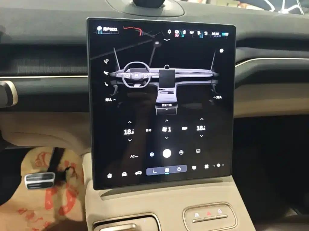 NIO EC7 2023 model 75kWh — миниатюра 13