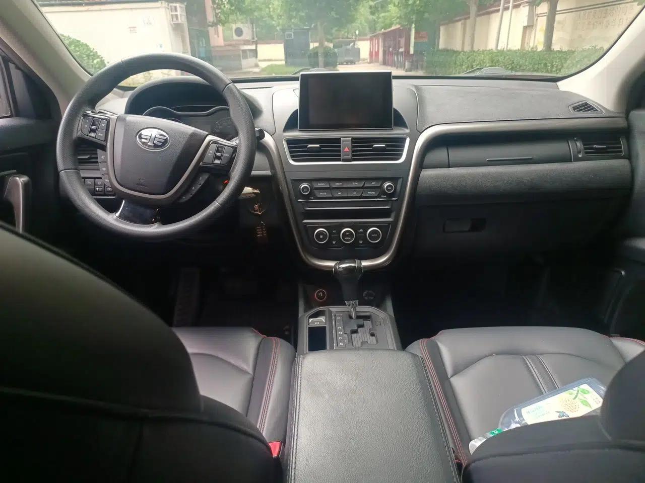 Bestune X80 2017 2.0L Automatic Elite Edition — миниатюра 9