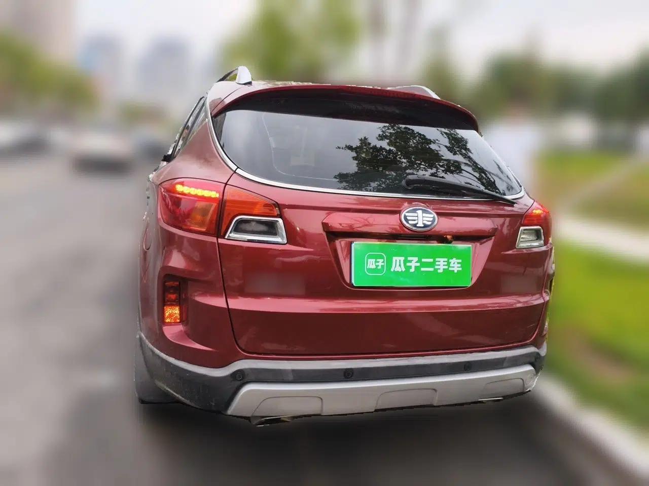 Bestune X80 2013 2.0L automatic luxury version — миниатюра 5