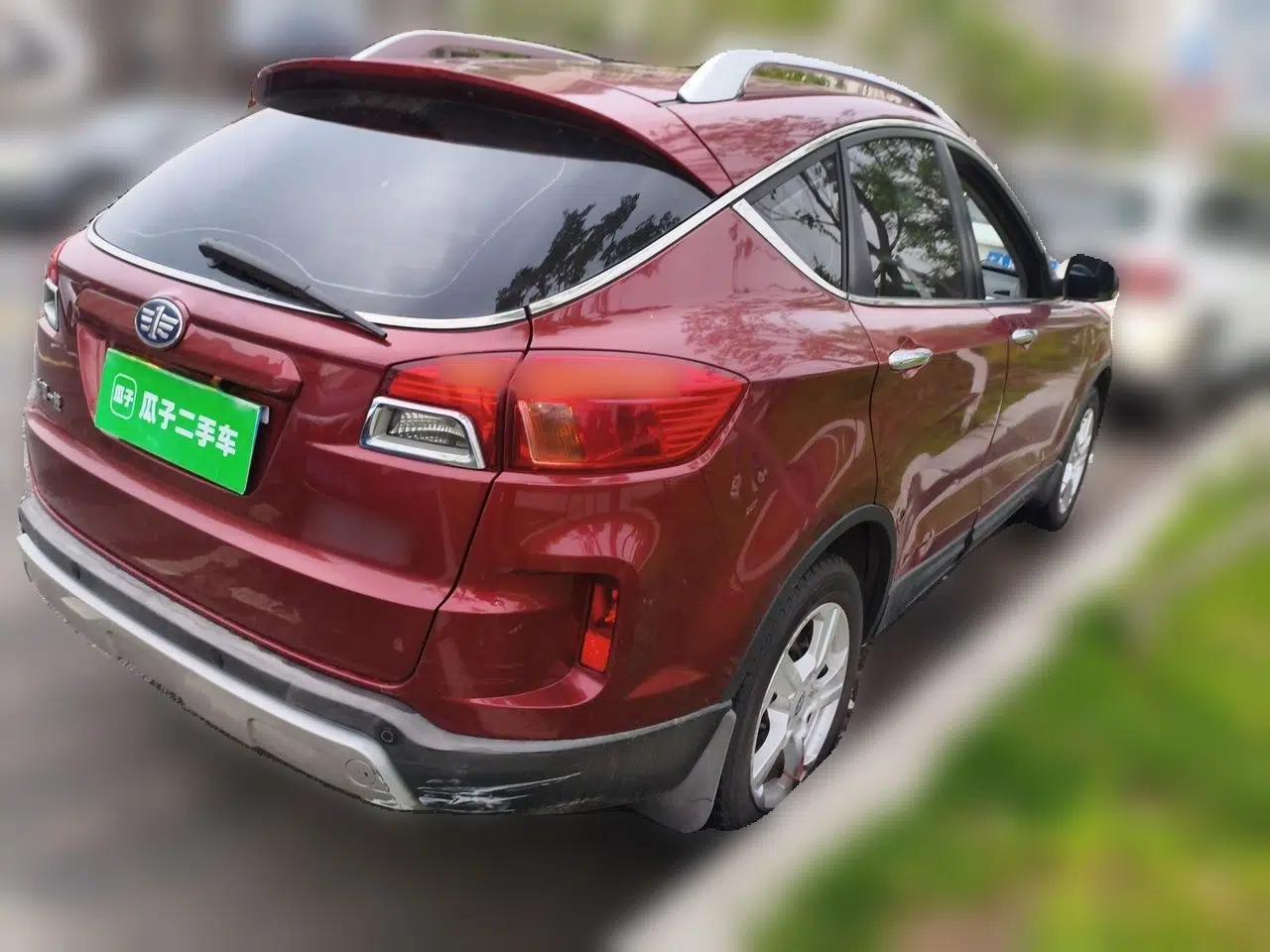 Bestune X80 2013 2.0L automatic luxury version — миниатюра 6