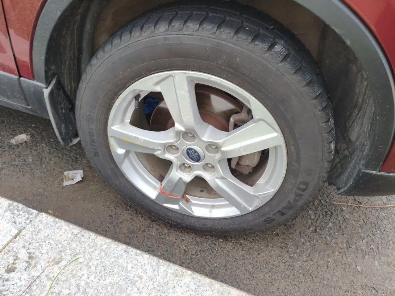 Bestune X80 2013 2.0L automatic luxury version — миниатюра 8