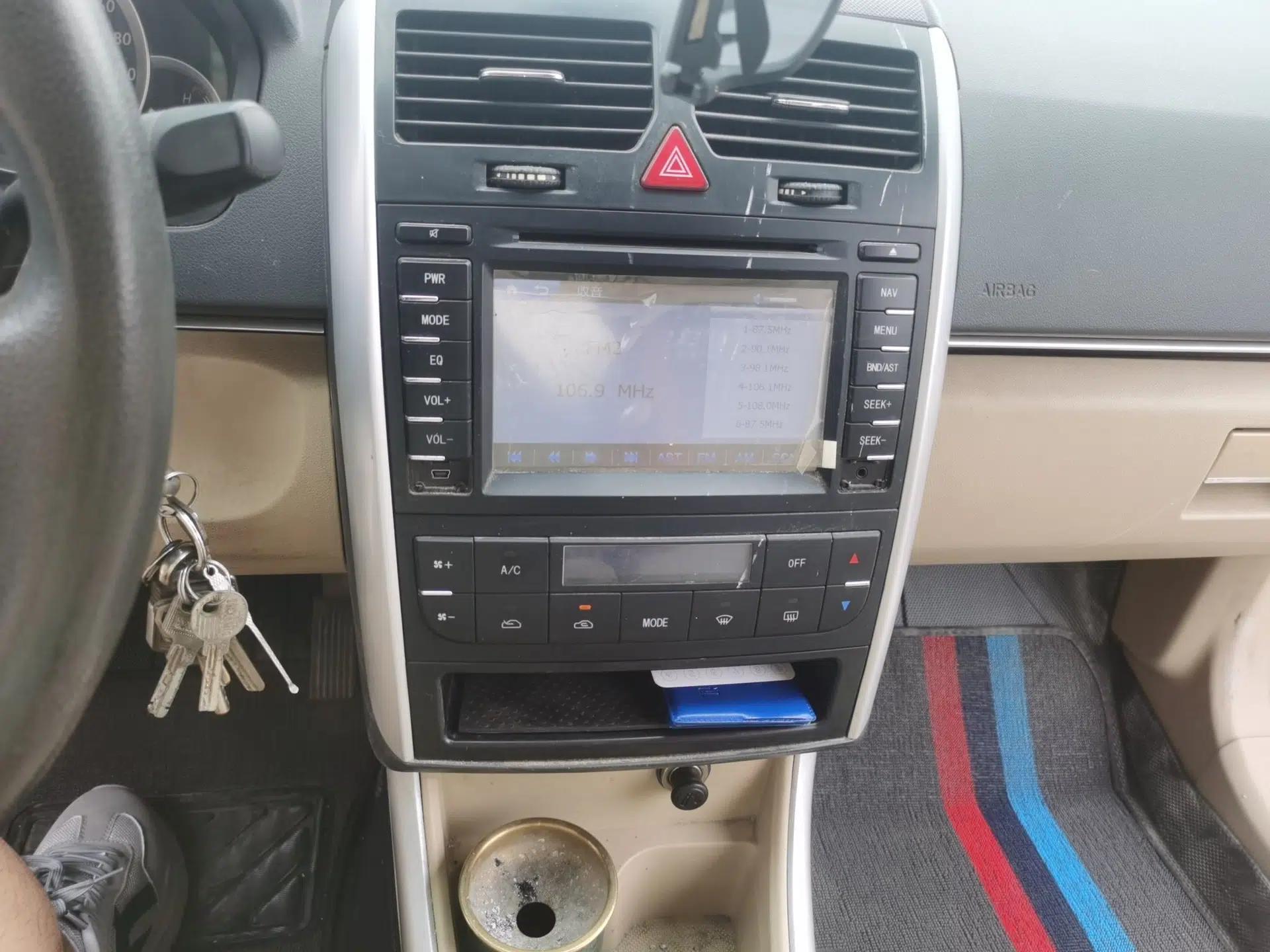 BAIC E Series 2013 Sedan 1.5L Manual Leshang Version — миниатюра 13