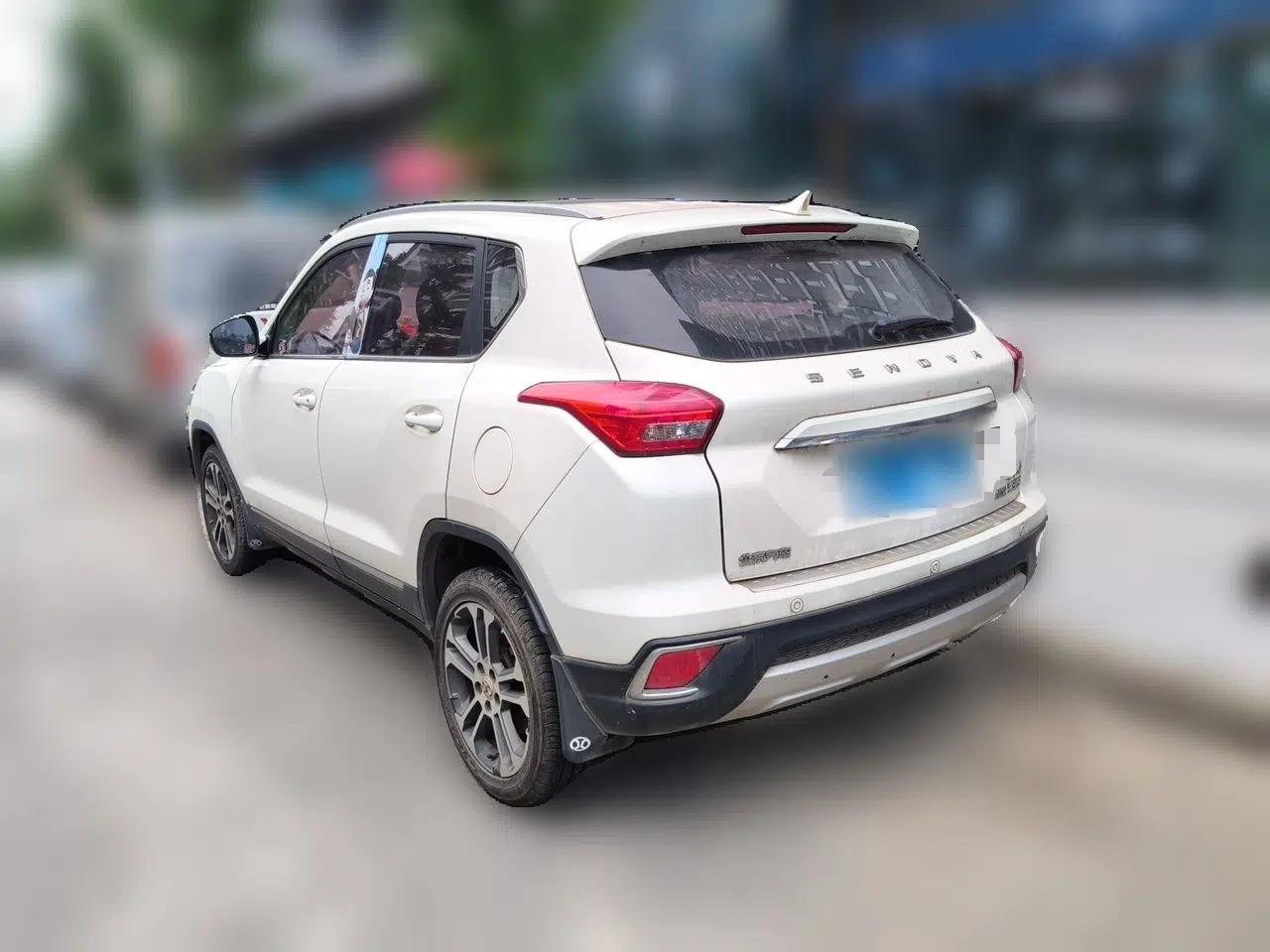 BAIC Senova X35 2016 1.5L Manual Luxury Edition — миниатюра 4