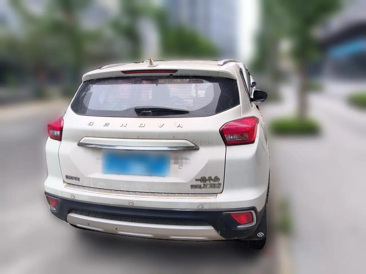 BAIC Senova X35 2016 1.5L Manual Luxury Edition — миниатюра 5