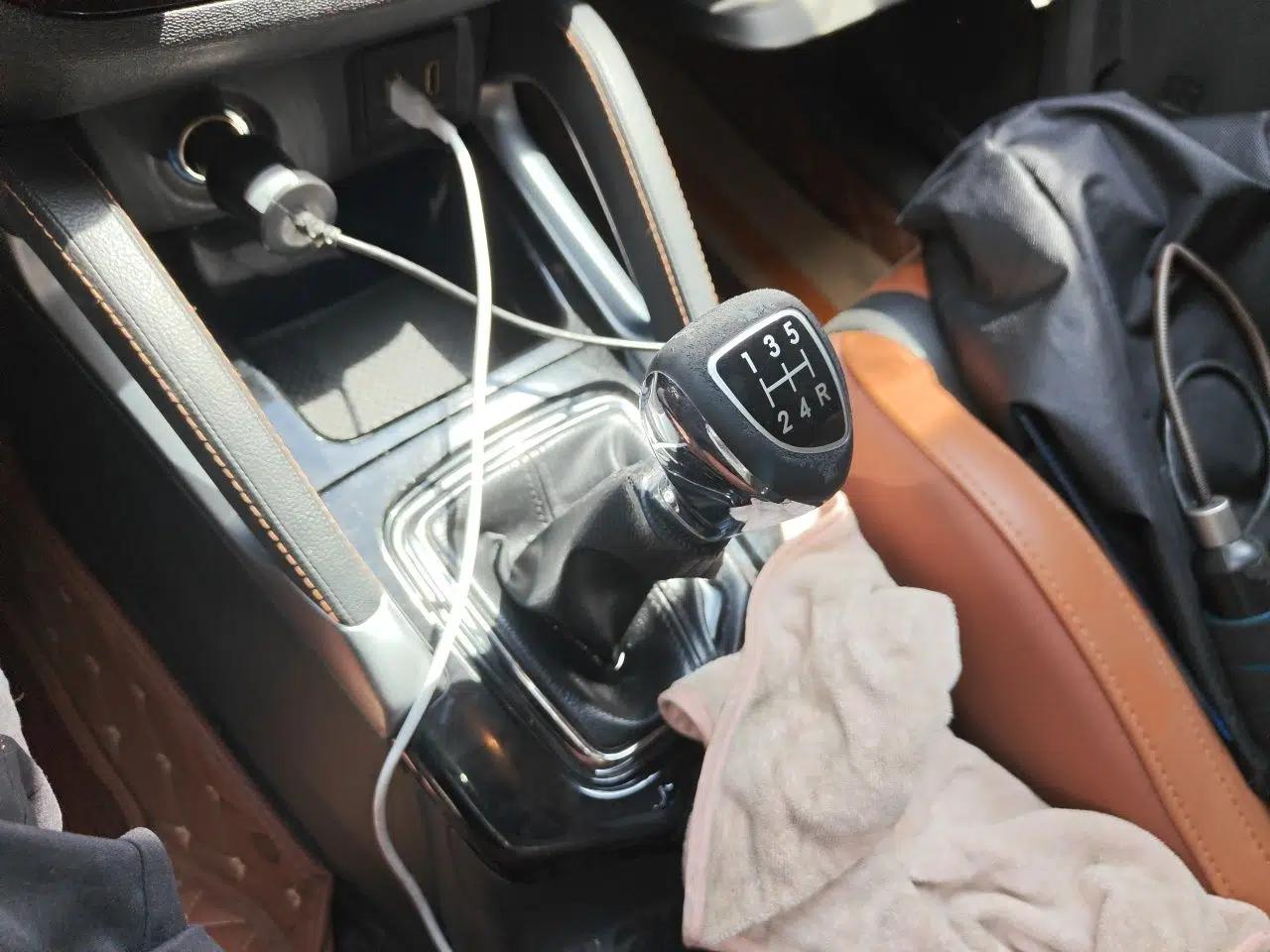 BAIC Senova X35 2016 1.5L Manual Elite Edition — миниатюра 14