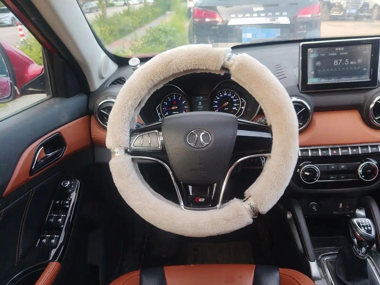 BAIC Senova X35 2016 1.5L Manual Luxury Edition — миниатюра 10
