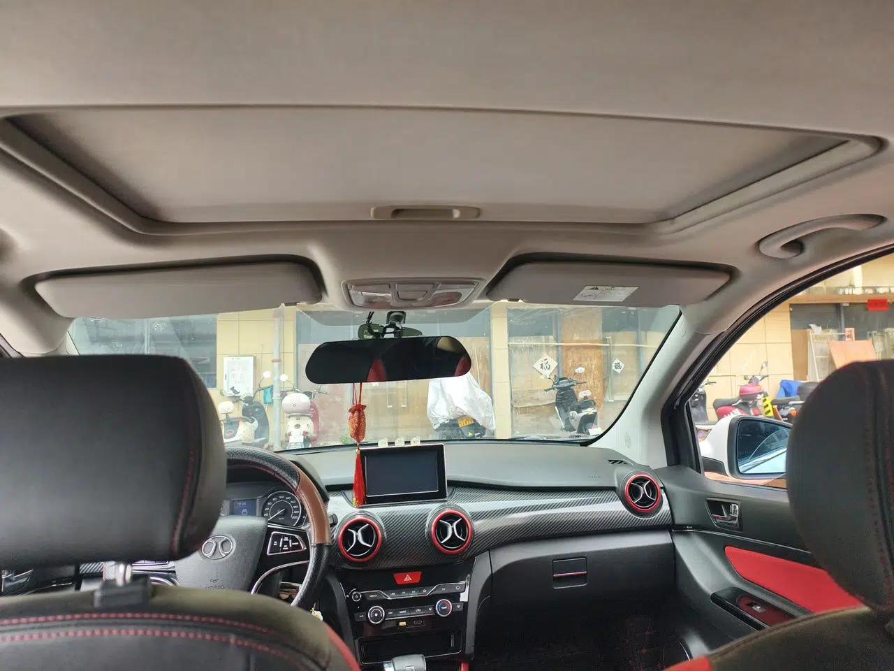 BAIC Senova X25 2015 1.5L Automatic Elite Model — миниатюра 18
