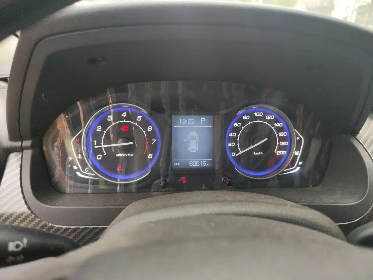 BAIC Senova X25 2015 1.5L Automatic Elite Model — миниатюра 11