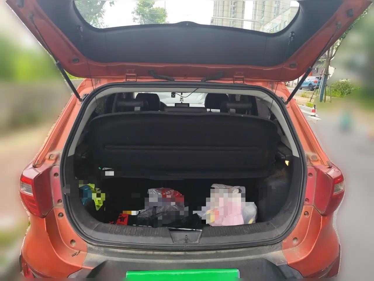 BAIC Senova X25 2015 1.5L Automatic Elite Model — миниатюра 19