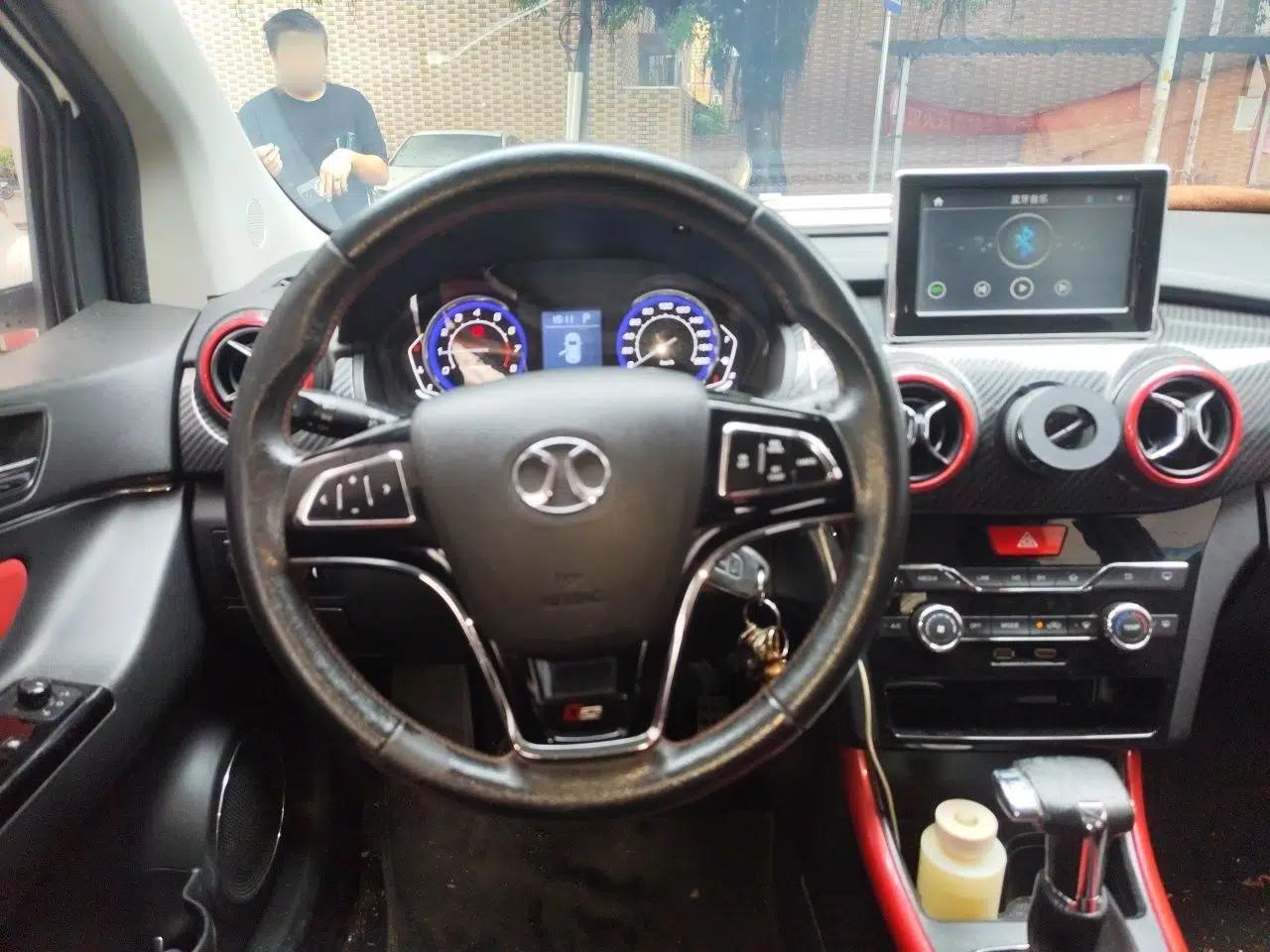 BAIC Senova X25 2015 1.5L Automatic Elite Model — миниатюра 10