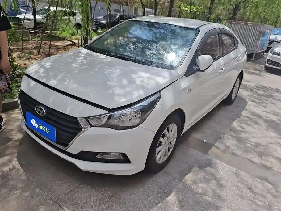 2016 Hyundai Verna 1.4L Manual GLS Cool Edition — миниатюра 1