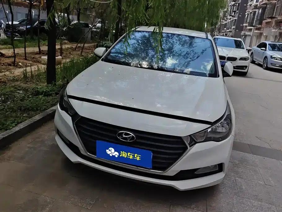 2016 Hyundai Verna 1.4L Manual GLS Cool Edition — миниатюра 2