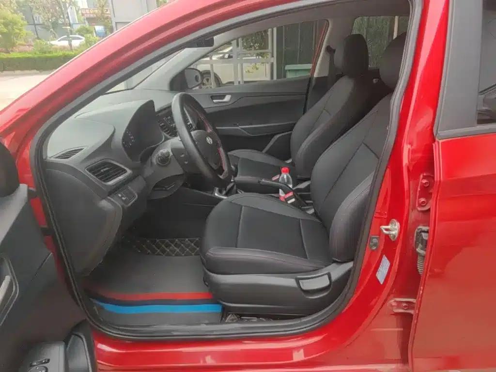 2016 Hyundai Verna 1.4L Manual GLS Cool Edition — миниатюра 15