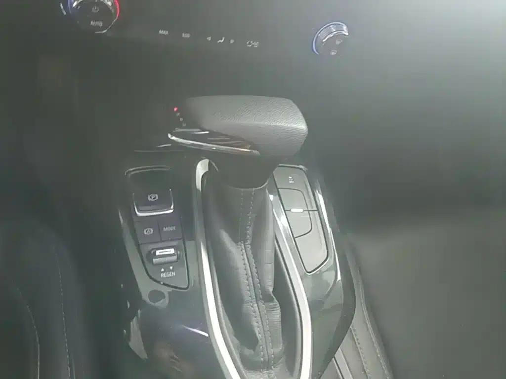 Chevrolet Menlo 2023 Star Edition — миниатюра 10