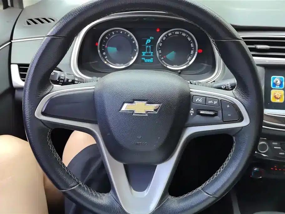 Chevrolet Aveo RV 2016 1.5L Automatic Fun Edition — миниатюра 15