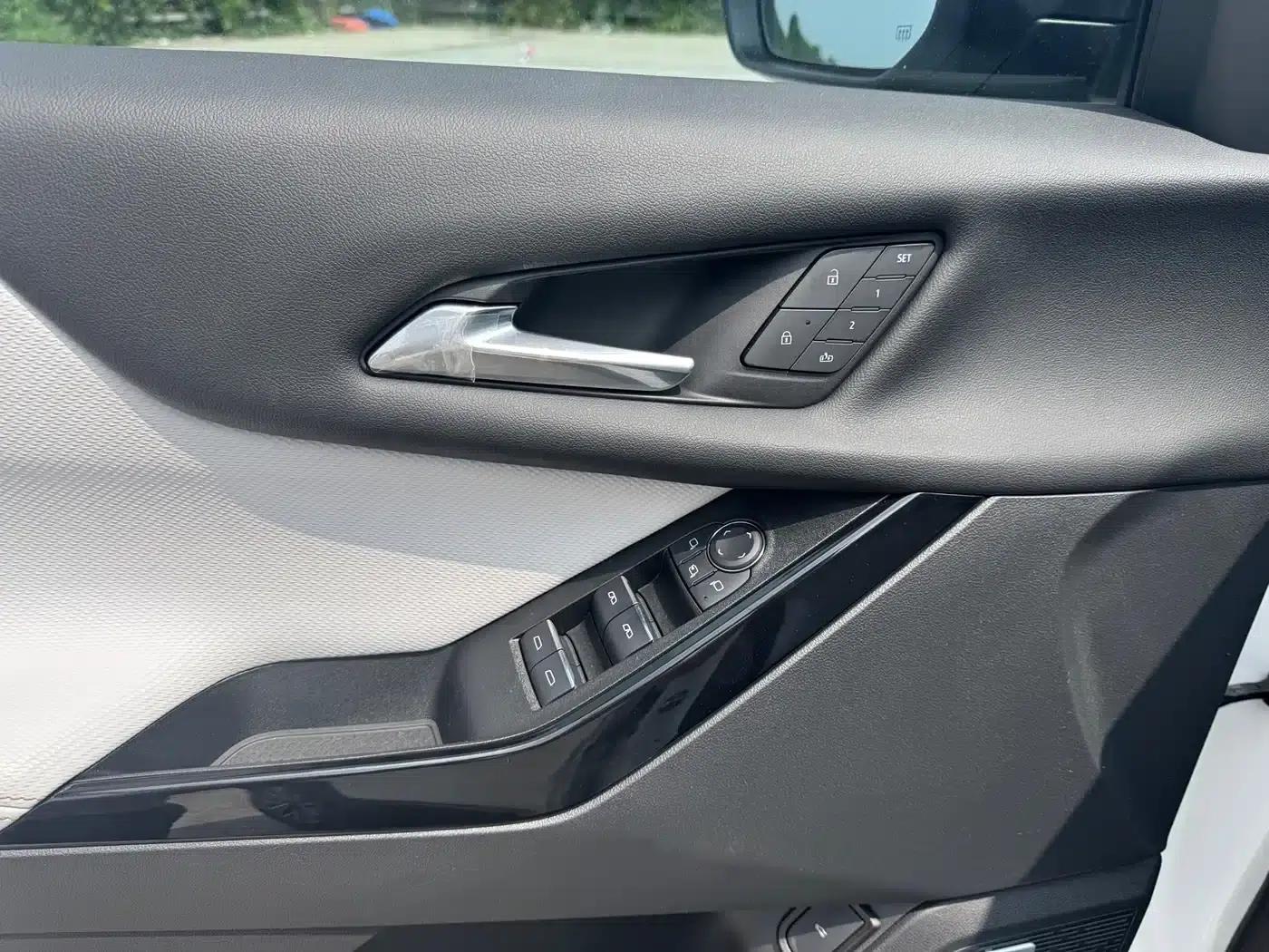 Equinox Plus 2024 155km ACTIV Ultimate Edition — миниатюра 8