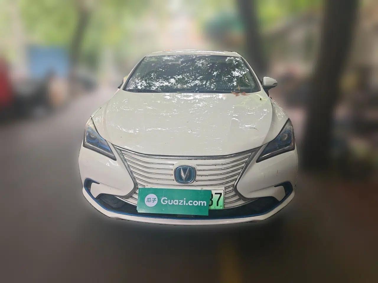 CHANGAN Eado New Energy 2019 EV460 Smart Edition — миниатюра 2
