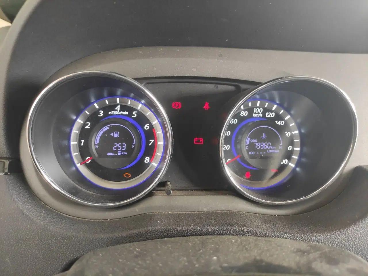 Great Wall C30 2012 1.5L Manual Comfort Edition — миниатюра 11