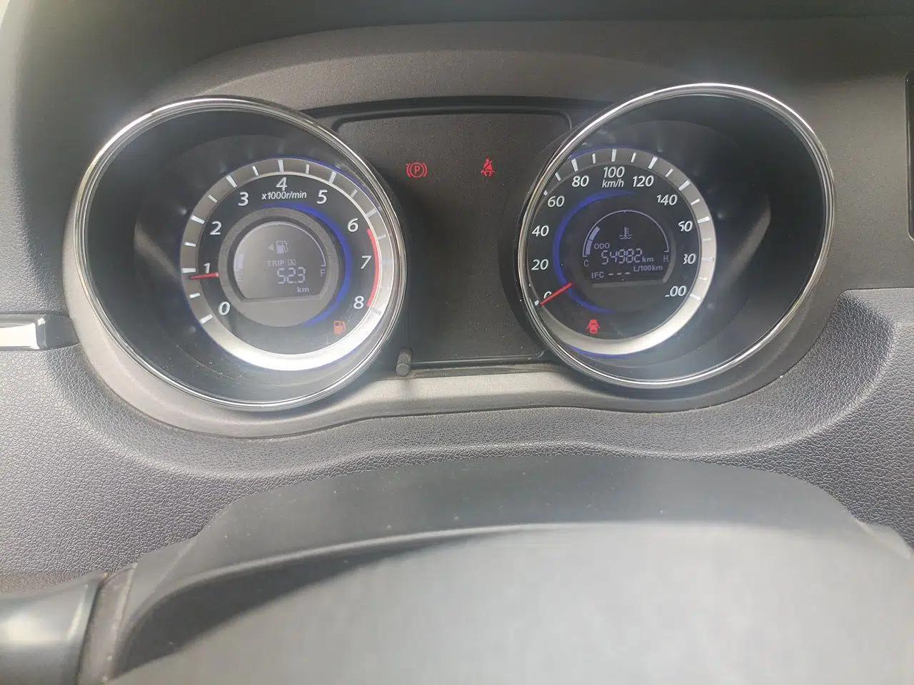 Great Wall C30 2013 1.5L Manual Luxury Model — миниатюра 11