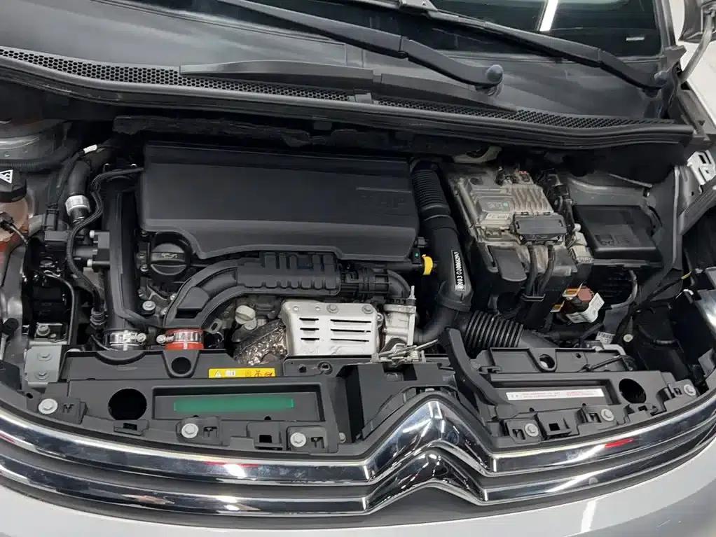 2018 C4 AIRCROSS 230THP Automatic Internet Smart Edition — миниатюра 22