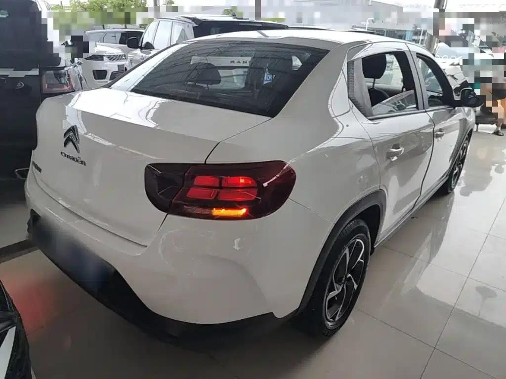 Citroën C3L 2020 190THP Automatic Upgrade Edition — миниатюра 7