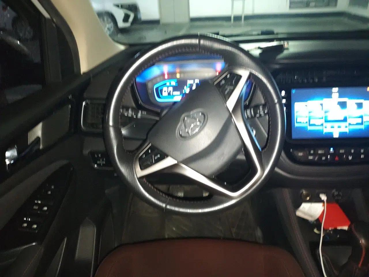 CHANGAN OSHAN A800 2017 1.6L Manual Luxury Model — миниатюра 10