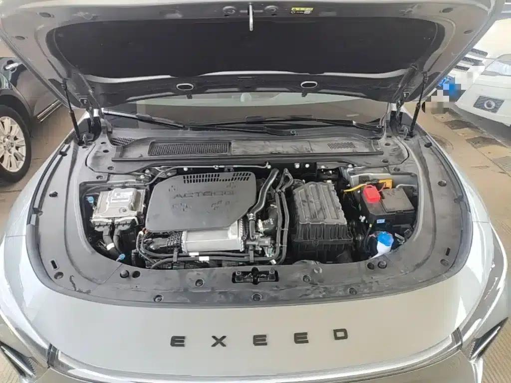 Exeed ES 2025 Range Extender Pro Highway Assist Driving — миниатюра 20