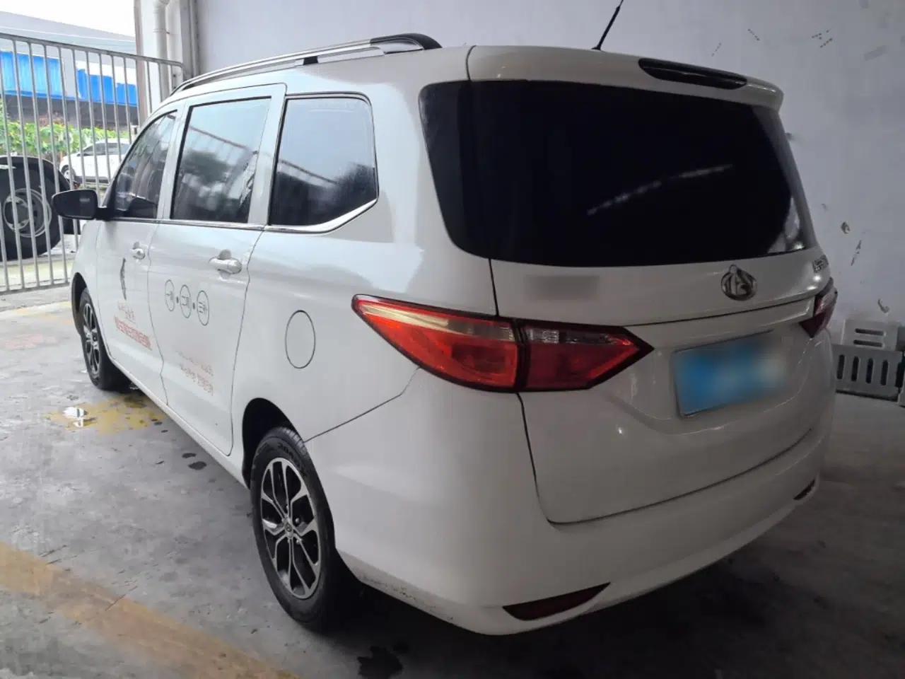 CHANGAN KAICHENG Oushang A600 2017 1.5L Manual Standard Edition — миниатюра 4