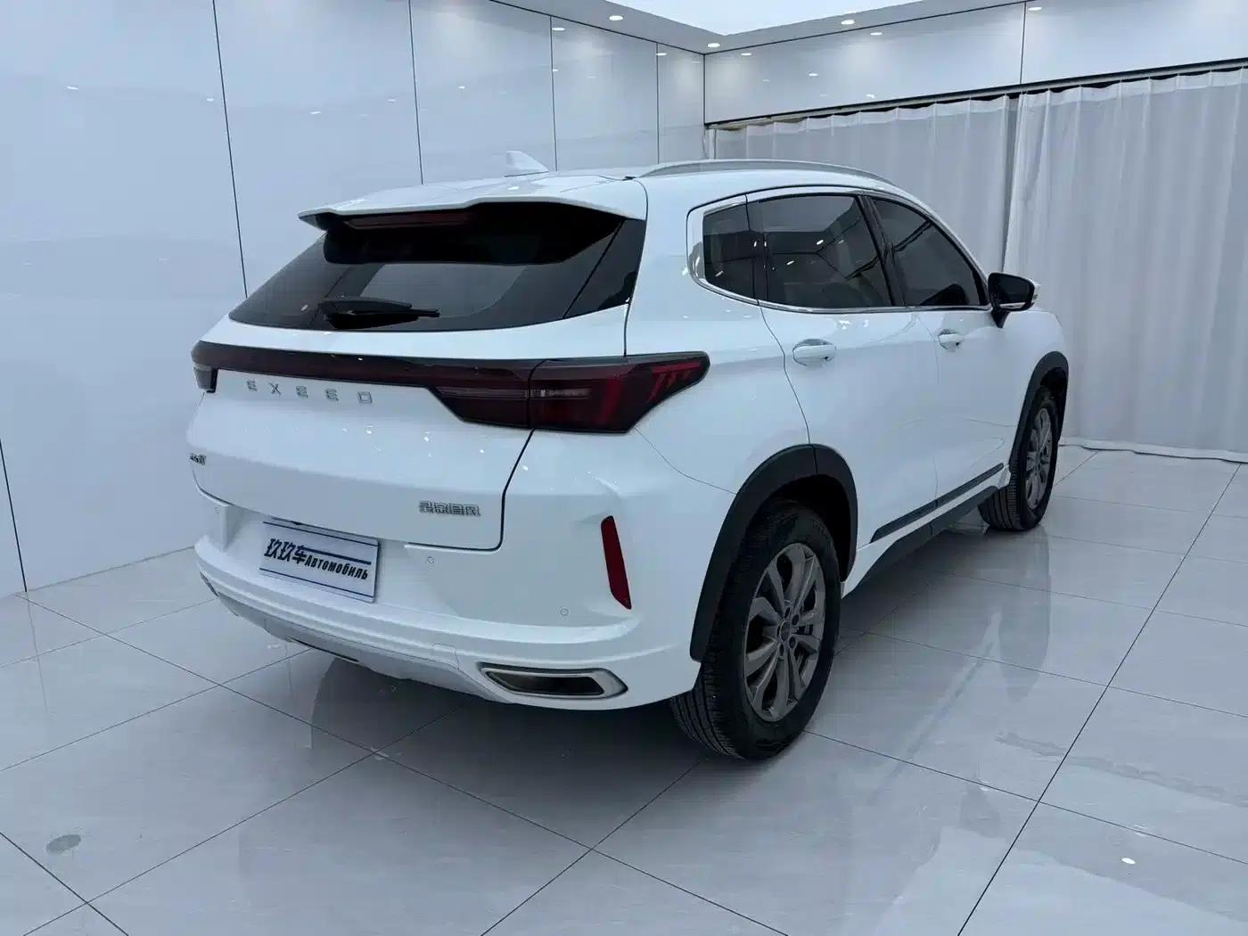 Star Chaser 2022 Wind Chaser Edition 1.5T CVT Good Things Peanut Edition — миниатюра 4