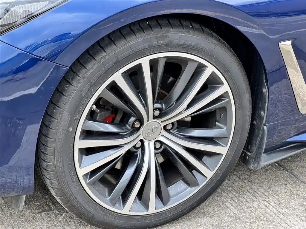 Infiniti Q60 2017 2.0T Luxury Edition — миниатюра 9