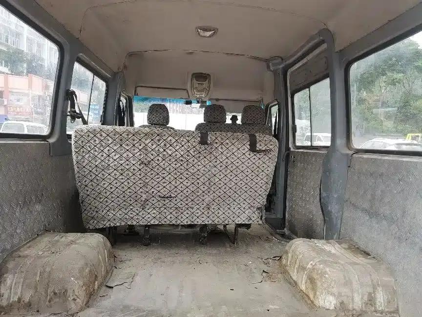 Iveco Baodi 2017 2.5T Premium A37 Bus, High Roof, 6-7 Seats, 47Z5 — миниатюра 16