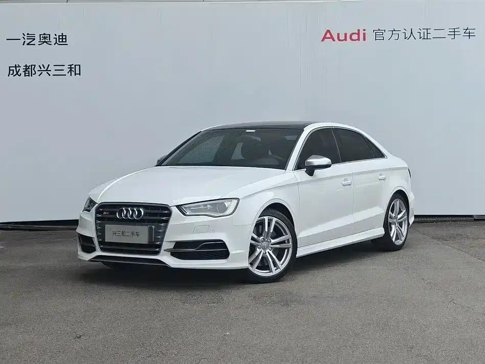 Audi S3 2015 Model S3 2.0T Limousine — миниатюра 1
