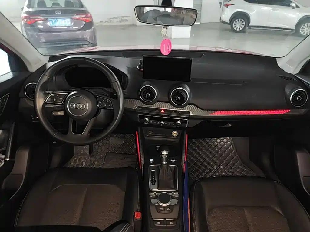 Audi Q2L e-tron 2019 Q2L e-tron Pure Electric Smart Edition — миниатюра 3